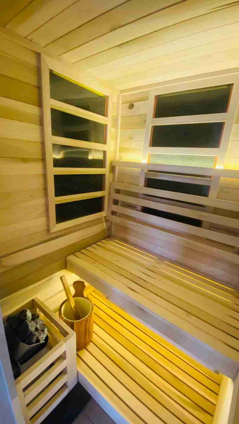 Sauna con panel infrarrojo